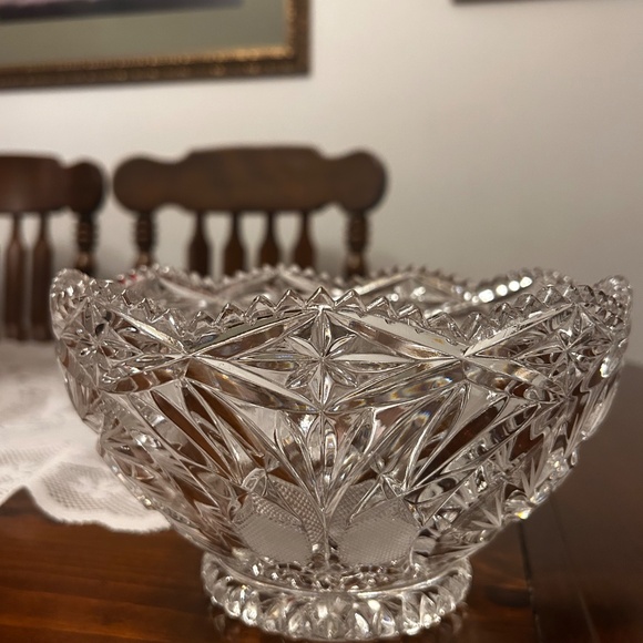 Sawtooth pinwheel crystal bowl - Picture 3 of 6
